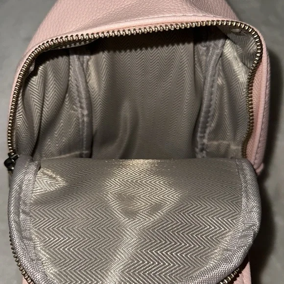 Pink Crossbody - Picture 6 of 7